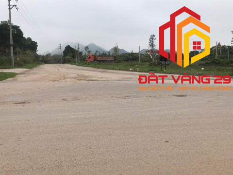 Chính chủ  cần bán lô đất ở Đồi K6 – Xuân Thuỷ -Thủy Xuân Tiên  S=87m2