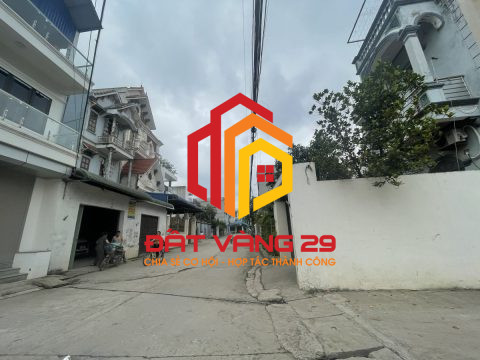 Gia đình cần bán nhanh lô đất ở Trung tâm xã Ngọc Hoà – Chương Mỹ  S=85m2