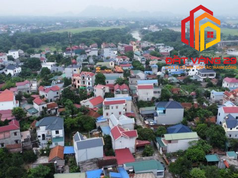 Bán đất Đông Nam – oto đỗ cửa   S=99.6m
