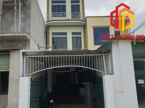 Chính chủ cần bán nhanh nhà mặt đường kinh doanh liên xã tại Chương Mỹ Hà Nội   S=174m2