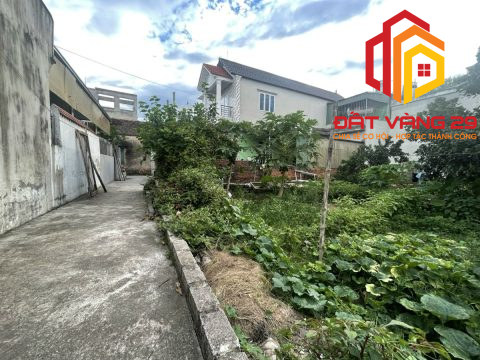 Hàng HOT lô góc  phân khúc giá rẻ nhất thị trường trung tâm chúc lý ngọc hoà chương mỹ   S=50m2