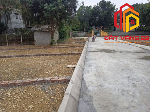 Lô đất  Thị Trấn Xuân Mai đẹp từ trên xuống   S=79,2m2