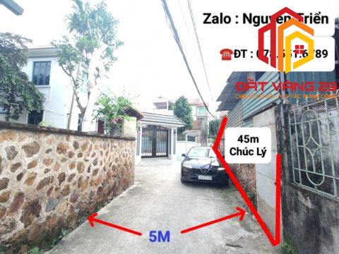 Chúc Lý, Chúc Sơn lô góc oto chui tọt vào đất   S=45m2