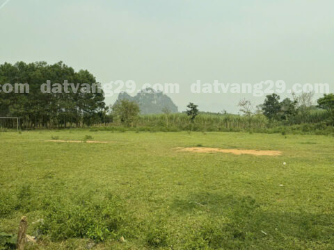 Chính chủ cần bán 1645,3m2 thuộc Thôn Chân Tràng – Phú Thành – Lạc Thủy – Hòa Bình