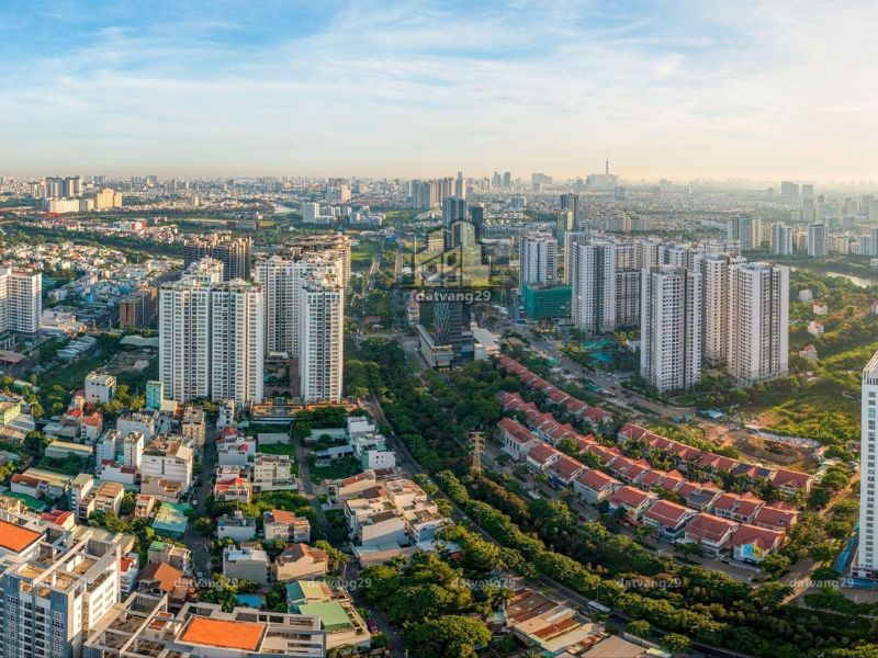 Tin Tức Bất Động Sản 2025 Tín Hiệu Tăng Trưởng, Thay Đổi Chính Sách Góc nhìn chuyên gia: Bất động sản đang bước vào chu kỳ tăng trưởng bền vững?