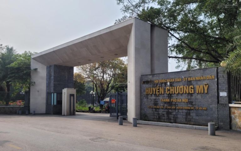 Phường Chương Mỹ : Cơ hội vàng đầu tư bất động sản ven đô với diện tích 36,90km2 mà bạn không thể bỏ lỡ! uy ban nhan dan huyen chuong my thanh pho ha noi image 01