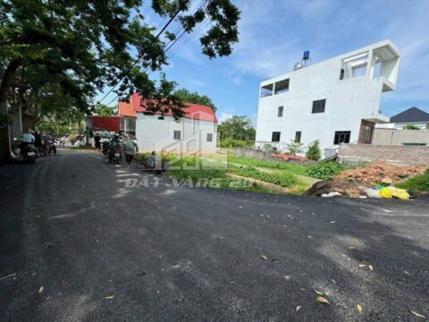 Bán đất Hồng Phong Chương Mỹ – 233m² – Đất vuông vắn – Phù hợp xây nhà vườn hoặc đầu tư