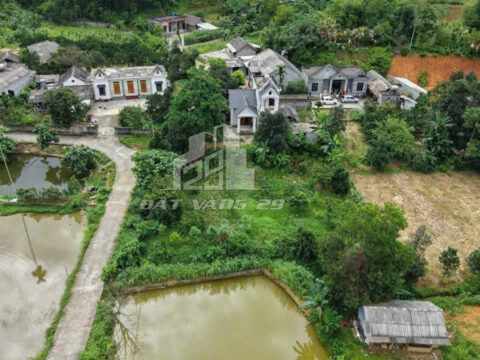 Bán đất có nhà tại Yên Lập Phú Thọ – Diện tích rộng hơn 2000m² – Gần trục chính đi Thanh Sơn