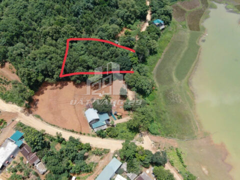 Bán đất view hồ Lạc Sơn Hòa Bình – 1878m² có 300m² thổ cư – Đường bê tông rộng 8m