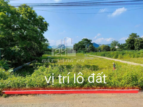 Bán đất view hồ Yên Thủy Hòa Bình – 1130m² có 200m² thổ cư – Thế đất đẹp – Gần Hà Nội