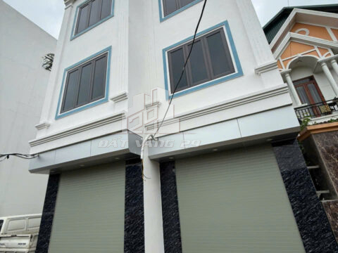 Bán nhà thương mại Quyết Tiến Vân Côn – 31,5m² – Ngõ Thông Ô Tô Qua Nhà