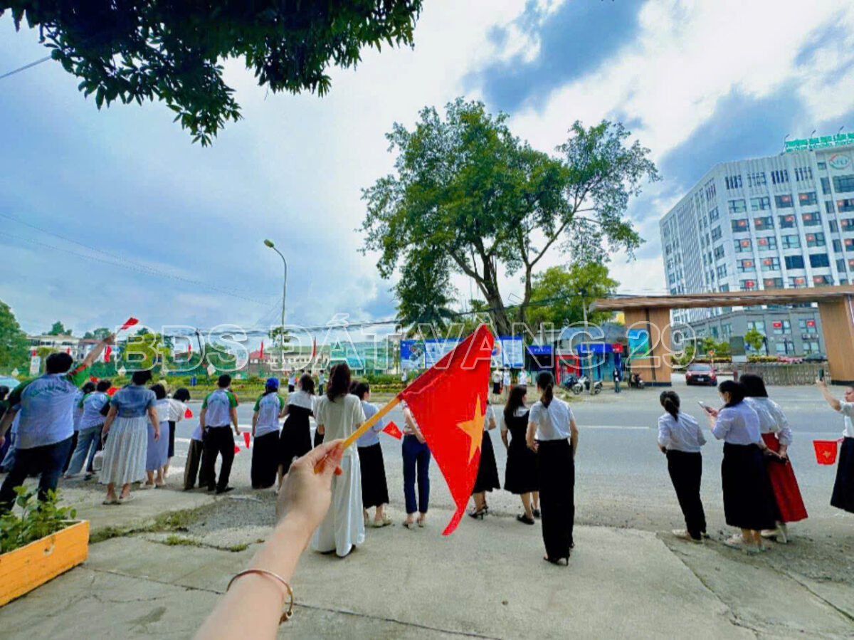 Bán đất Xuân Mai giá rẻ Full Thổ Cư 144.2m² – Mặt Đường Trục Chính QL21, Đối diện cổng chính trường ĐH Lâm Nghiệp – Giá Tốt cho nhà đầu tư